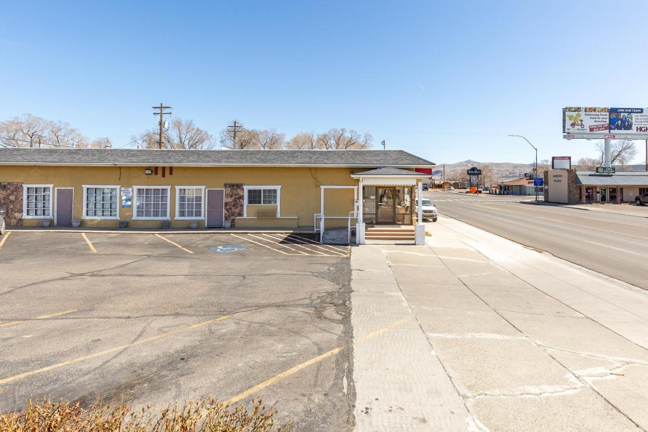 Stay Express Inn Elko Bagian luar foto